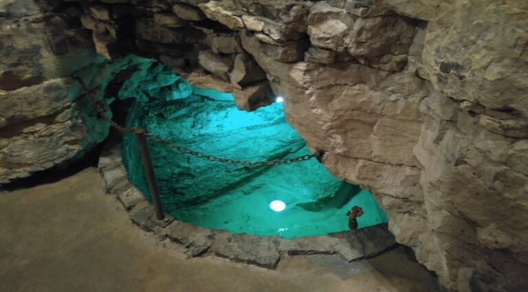 View of the inside of the Tyendinaga Cavern and Caves