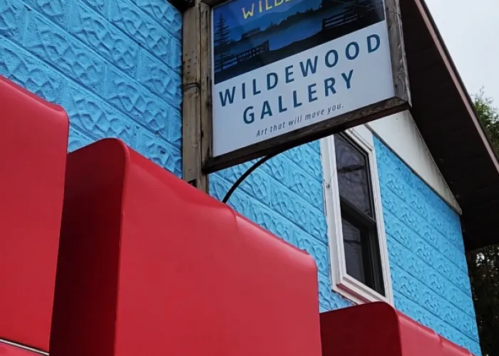 Facade and sign for Wildewood Gallery